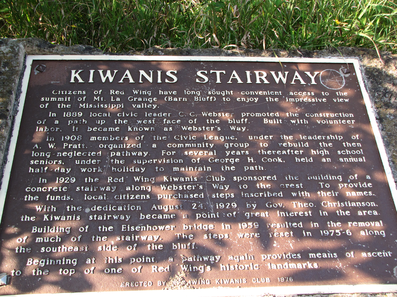Kiwanis Stairway sign
