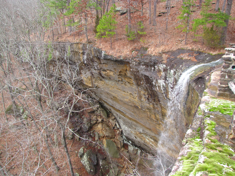 Falls over Kings Bluff